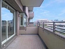 【神奈川県/川崎市麻生区上麻生】新百合ヶ丘パークハウス バルコニー：LDK側