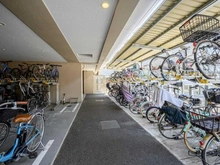 【東京都/町田市中町】グローリオレジデンス町田中町 駐輪場