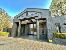 【神奈川県/横浜市青葉区奈良町】ワコーレ玉川学園 B-3号棟 外観：エントランスゲート