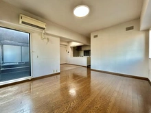 【神奈川県/横浜市青葉区奈良町】ワコーレ玉川学園 B-3号棟 LDK：約15帖