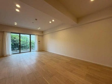 【神奈川県/川崎市幸区遠藤町】グランシティユーロレジデンス川崎 リビング・ダイニング