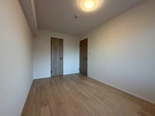 【神奈川県/川崎市幸区遠藤町】グランシティユーロレジデンス川崎 洋室