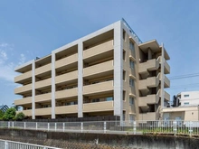 【神奈川県/横浜市緑区長津田みなみ台】ライフレビュー長津田 外観