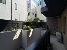 【東京都/豊島区目白】オープンレジデンシア目白フロントコート バルコニー
