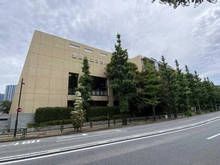 【東京都/豊島区目白】オープンレジデンシア目白フロントコート  豊島区立目白小学校（現地より約250m）