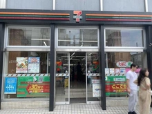 【東京都/豊島区目白】オープンレジデンシア目白フロントコート セブンイレブン　目白駅北店（現地より約270m）