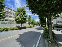 【神奈川県/川崎市宮前区南平台】ベルフォーレ宮前平 前面道路