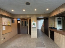 【神奈川県/横浜市青葉区奈良町】モアクレスト玉川学園 弐番館 エントランス