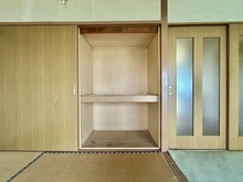 【神奈川県/横浜市青葉区青葉台】田園青葉台住宅団地 14号棟 収納