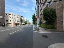 【神奈川県/横浜市中区本牧町】ライオンズグローベル本牧 前面道路