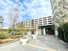 【神奈川県/横浜市緑区中山】プラウド横濱中山 エントランス