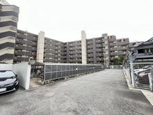 【神奈川県/川崎市高津区北見方】パークスクエア二子多摩川 駐車場