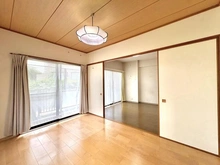 【神奈川県/川崎市宮前区平】フェイム宮前平 洋室：奥：LDK