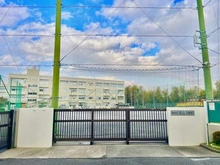 【神奈川県/横浜市緑区中山】プラウド横濱中山  中山小学校（現地より約750m）：