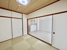 【神奈川県/川崎市宮前区有馬】クレッセント鷺沼 和室
