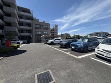 【神奈川県/相模原市南区上鶴間本町】プレステージ相模大野 駐車場