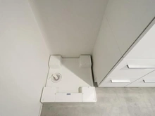 【神奈川県/相模原市南区上鶴間本町】プレステージ相模大野 洗面所：洗濯機置場