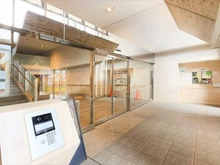 【神奈川県/横浜市青葉区藤が丘】ソルジェガーデン エントランス
