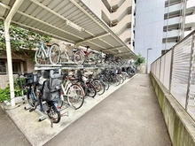 【東京都/町田市鶴間】ドレッセ南町田シエルコート 駐輪場