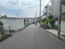 【神奈川県/川崎市宮前区土橋】東急ドエル宮前平ビレジ B棟 前面道路