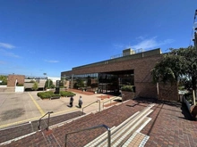 【神奈川県/川崎市宮前区けやき平】宮前平グリーンハイツ 15号棟 宮前図書館（現地より約650m）：