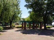 【神奈川県/川崎市宮前区けやき平】宮前平グリーンハイツ 15号棟 神木公園（現地より約260m）：