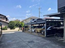 【神奈川県/相模原市緑区東橋本】ロアーブル・ガーデン橋本 駐車場