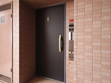 【神奈川県/川崎市宮前区有馬】ヴィル・レーヴ鷺沼 玄関