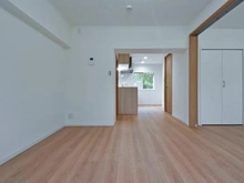 【神奈川県/横浜市青葉区美しが丘】たまプラーザ団地4街区2号棟 リビング・ダイニング