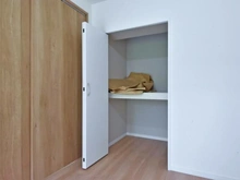 【神奈川県/横浜市青葉区美しが丘】たまプラーザ団地4街区2号棟 洋室