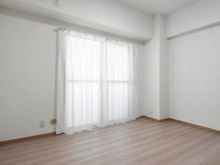 【神奈川県/横浜市港北区箕輪町】日吉ロイヤルマンション 洋室