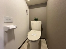 【神奈川県/横浜市緑区十日市場町】ライオンズマンション十日市場 第2 トイレ