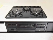 【神奈川県/横浜市青葉区美しが丘】たまプラーザ団地6街区 3号棟 三口コンロ