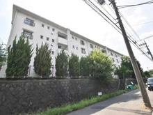 【神奈川県/横浜市青葉区美しが丘】たまプラーザ団地6街区 3号棟 外観