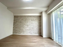 【神奈川県/川崎市宮前区犬蔵】セザールたまプラーザ 洋室