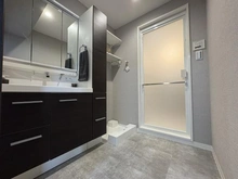 【神奈川県/川崎市宮前区犬蔵】セザールたまプラーザ 洗面所