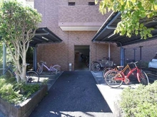 【神奈川県/相模原市南区鵜野森】セントラルコート古淵 駐輪場