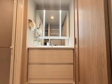 【神奈川県/横浜市港北区大豆戸町】藤和ハイタウン大倉山 洗面所：Panasonic製洗面化粧台