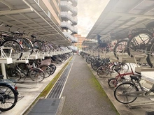 【神奈川県/横浜市港北区大豆戸町】藤和ハイタウン大倉山 駐輪場