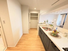 【神奈川県/横浜市都筑区南山田】エステガーデンセンター北サウススクエア キッチン