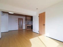 【神奈川県/横浜市港北区菊名】コーシン菊名第2マンション リビング・ダイニング