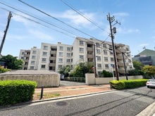 【神奈川県/横浜市青葉区市ケ尾町】西市ヶ尾ドエリング B棟 外観
