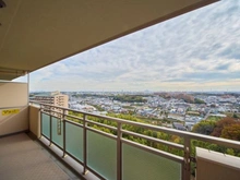 【神奈川県/横浜市都筑区大棚西】フォレストパーク四季彩の丘 D棟 バルコニー