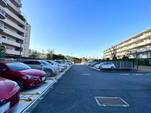 【神奈川県/横浜市都筑区大棚西】フォレストパーク四季彩の丘 D棟 敷地内