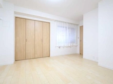 【神奈川県/川崎市麻生区金程】コスモ新百合ヶ丘 洋室