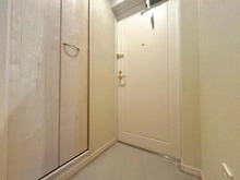 【神奈川県/横浜市西区桜木町】サングレイス横浜駅東 玄関