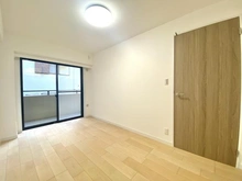 【神奈川県/横浜市青葉区つつじが丘】ヴェルビュ青葉台ブラオ 洋室