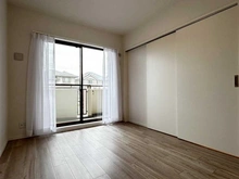 【神奈川県/横浜市青葉区桂台】マグノーリエ青葉台 洋室