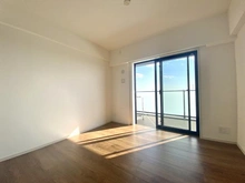 【神奈川県/横浜市青葉区桜台】プロミライズ青葉台パークサイド B-1棟 洋室：約6.0帖