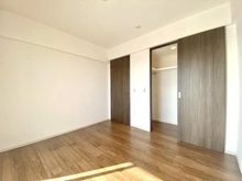 【神奈川県/横浜市青葉区桜台】プロミライズ青葉台パークサイド B-1棟 洋室：約6.0帖